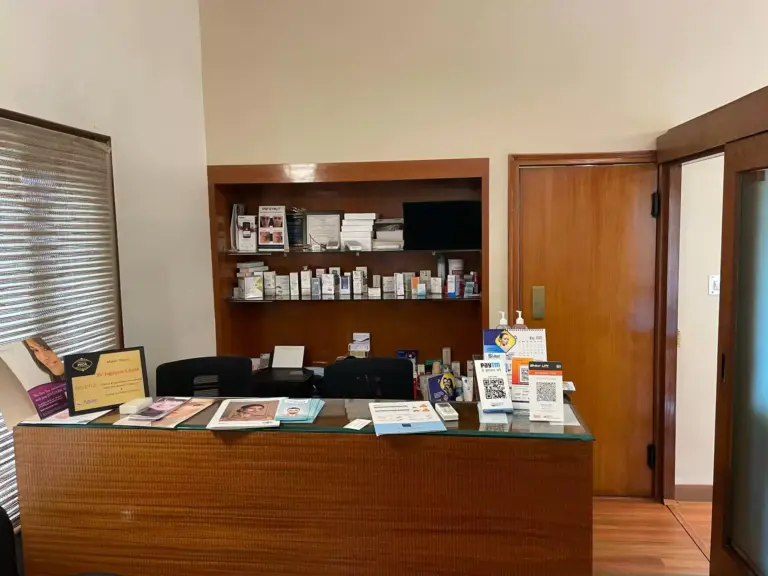 Inside Agelock Skin & Hair Clinic, Chandigarh — photo 7
