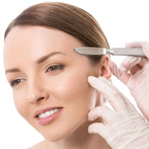 Dermaplaning treatment at Agelock